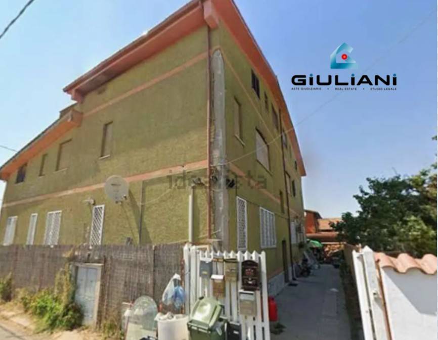 appartamento in vendita ad Ardea in zona Marina di Ardea