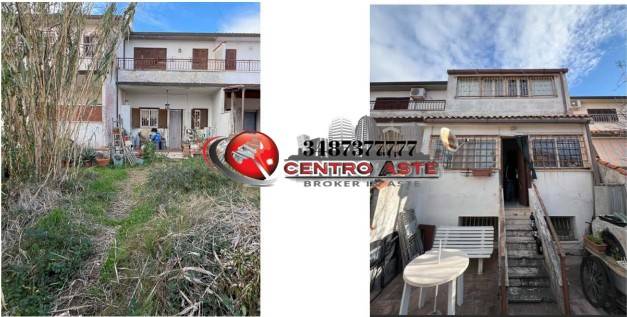 casa indipendente in vendita ad Ardea in zona Colle Romito