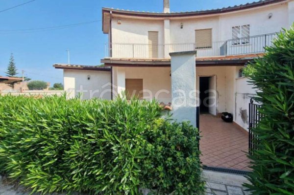 casa indipendente in vendita ad Ardea in zona Nuova California