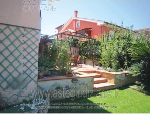 casa indipendente in vendita ad Ardea