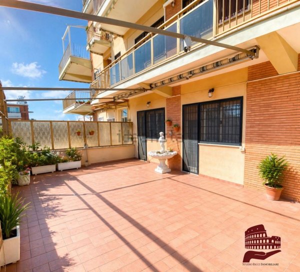 appartamento in vendita ad Ardea in zona Marina di Ardea