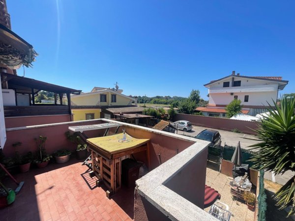 appartamento in vendita ad Ardea in zona Banditella