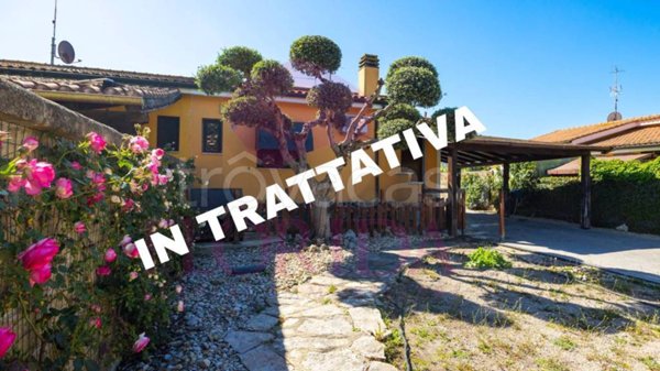 casa indipendente in vendita ad Ardea in zona Nuova Florida