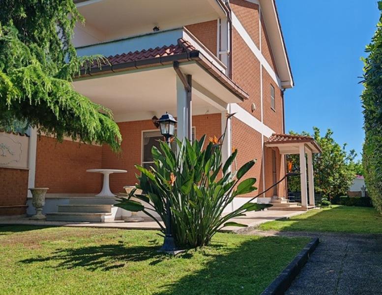 casa indipendente in vendita ad Ardea in zona Nuova Florida