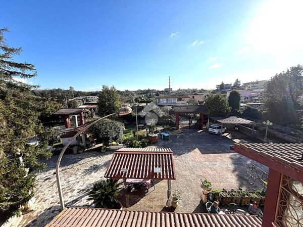 casa indipendente in vendita ad Ardea in zona Castagnetta