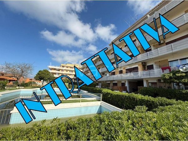 appartamento in vendita ad Ardea in zona Marina di Ardea