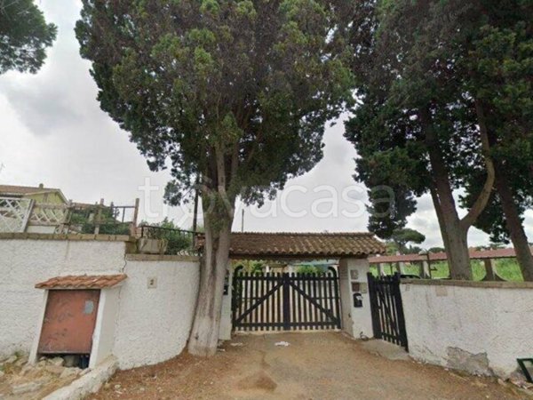 casa indipendente in vendita ad Ardea in zona Nuova California