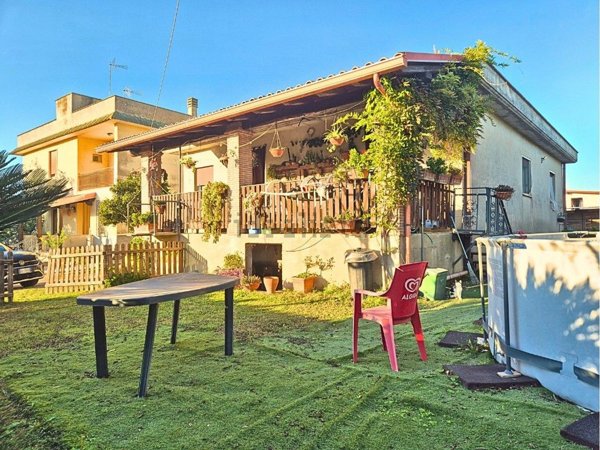 casa indipendente in vendita ad Ardea