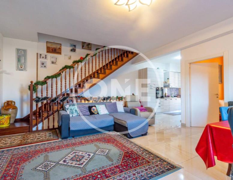 casa indipendente in vendita ad Ardea in zona Colle Romito