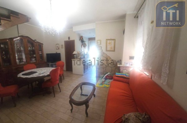 appartamento in vendita ad Ardea in zona Marina di Ardea