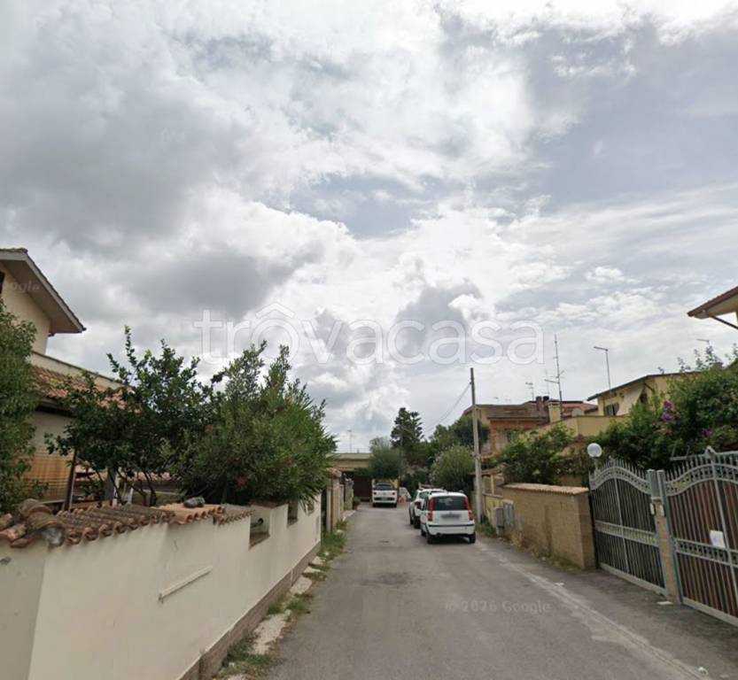 appartamento in vendita ad Ardea in zona Marina di Ardea