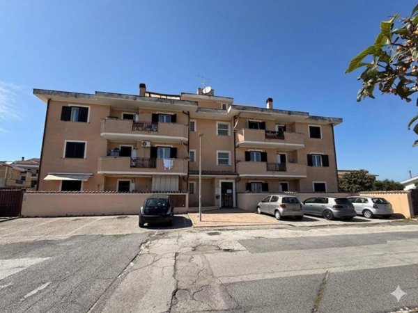 appartamento in vendita ad Ardea in zona Nuova California