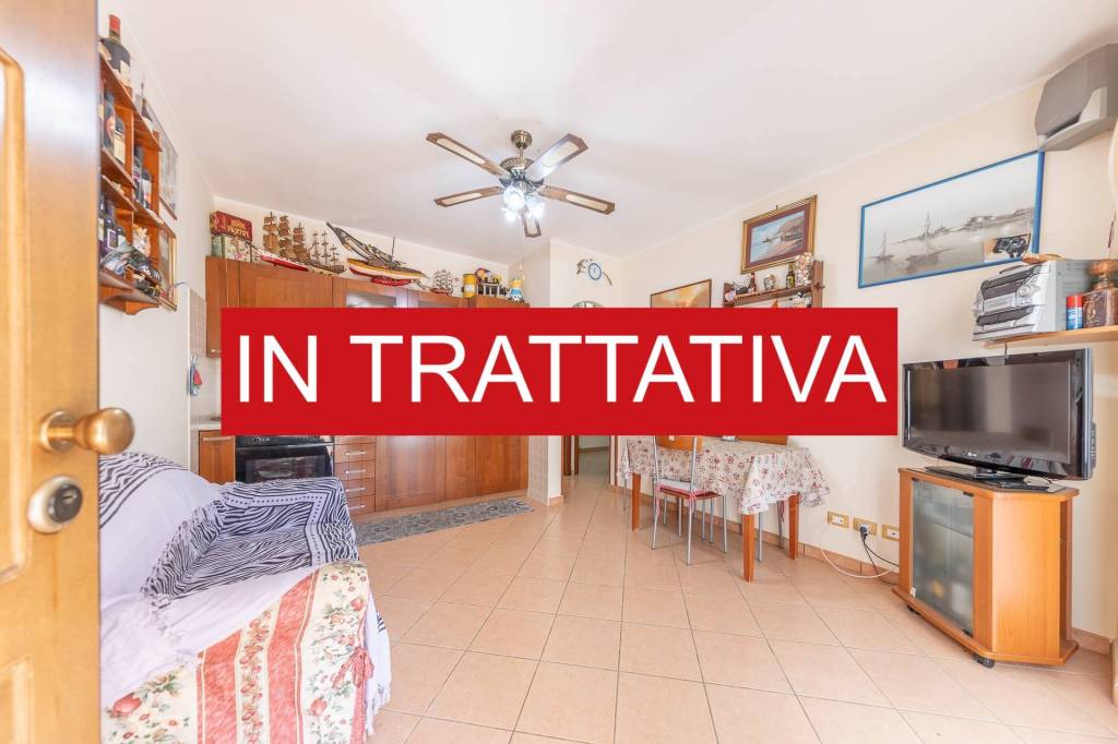 appartamento in vendita ad Ardea in zona Colle Romito