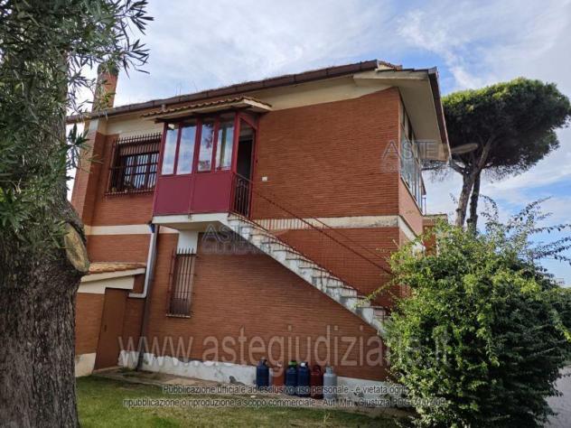 casa indipendente in vendita ad Ardea in zona Colle Romito