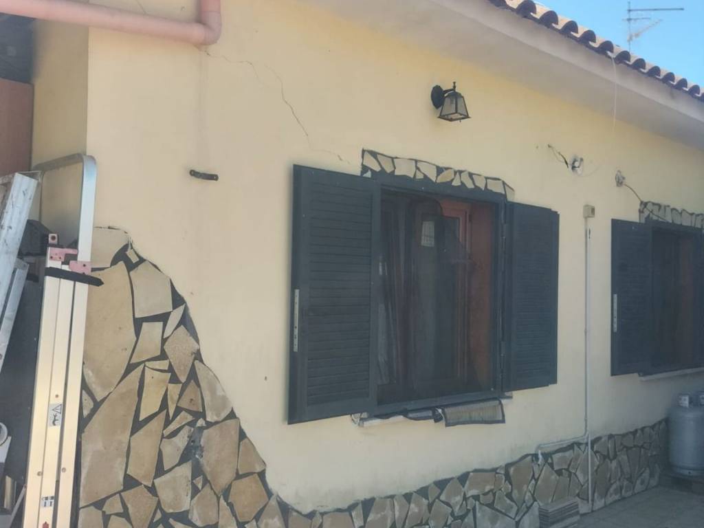 casa indipendente in vendita ad Ardea in zona Nuova California