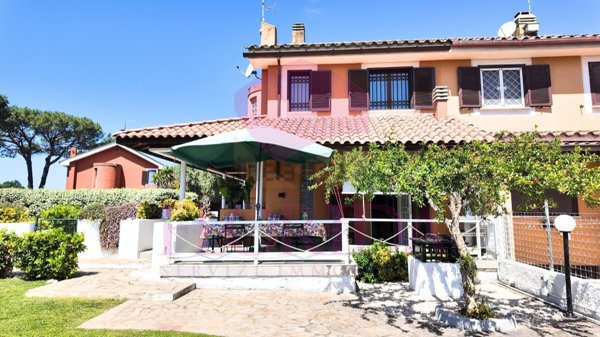 casa indipendente in vendita ad Ardea