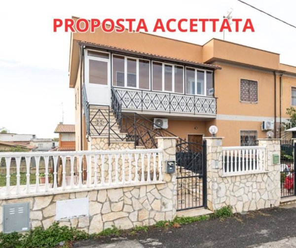 appartamento in vendita ad Ardea in zona Nuova Florida