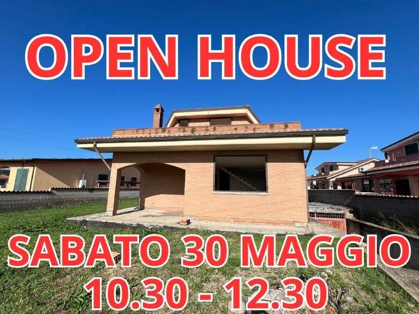casa indipendente in vendita ad Ardea in zona Nuova Florida