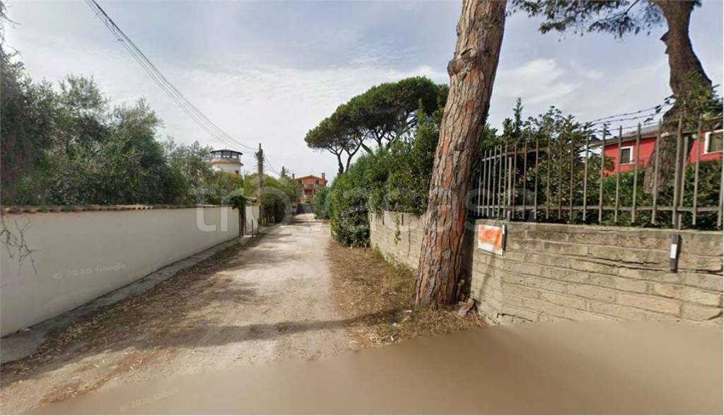 casa indipendente in vendita ad Ardea in zona Nuova California