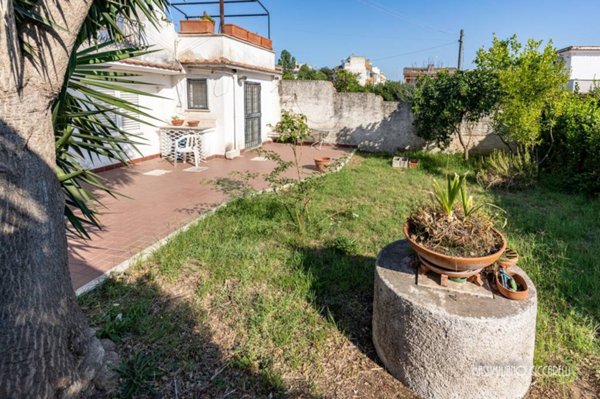 casa indipendente in vendita ad Ardea in zona Nuova California