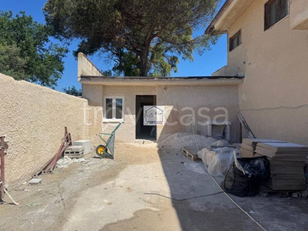 appartamento in vendita ad Ardea in zona Banditella