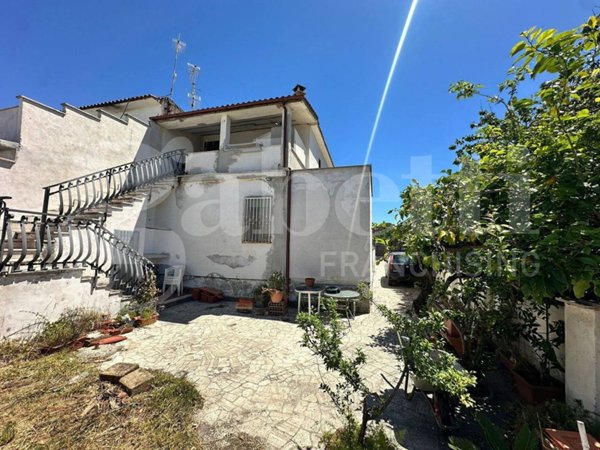 appartamento in vendita ad Ardea