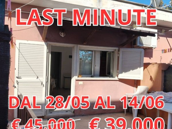 casa indipendente in vendita ad Ardea in zona Nuova Florida