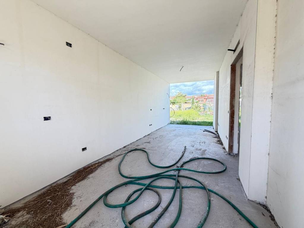 casa indipendente in vendita ad Ardea in zona Colle Romito