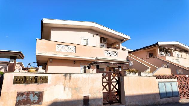 appartamento in vendita ad Ardea in zona Marina di Ardea