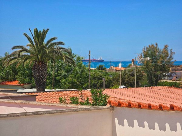 casa indipendente in vendita ad Ardea in zona Marina di Ardea
