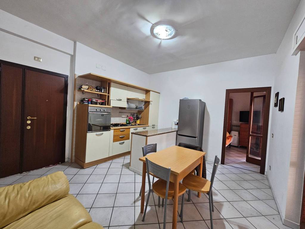 appartamento in vendita ad Ardea in zona Marina di Ardea