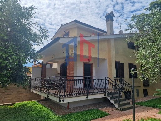 casa indipendente in vendita ad Ardea in zona Nuova Florida