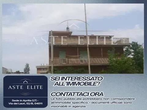 appartamento in vendita ad Ardea in zona Marina di Ardea