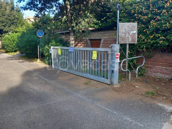 appartamento in vendita ad Ardea in zona Marina di Ardea