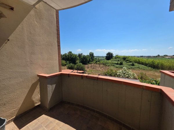 appartamento in vendita ad Ardea in zona Marina di Ardea