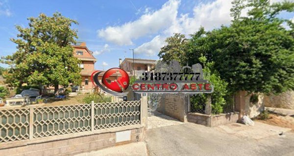casa indipendente in vendita ad Ardea in zona Banditella