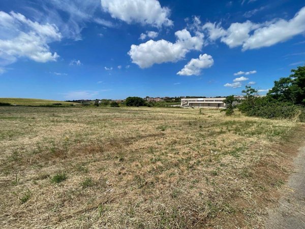 terreno edificabile in vendita ad Ardea in zona Castagnetta
