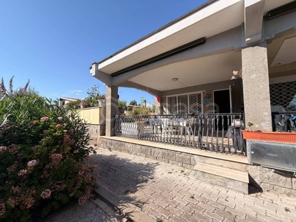 casa indipendente in vendita ad Ardea in zona Nuova California