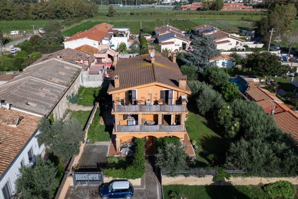 appartamento in vendita ad Ardea in zona Nuova California