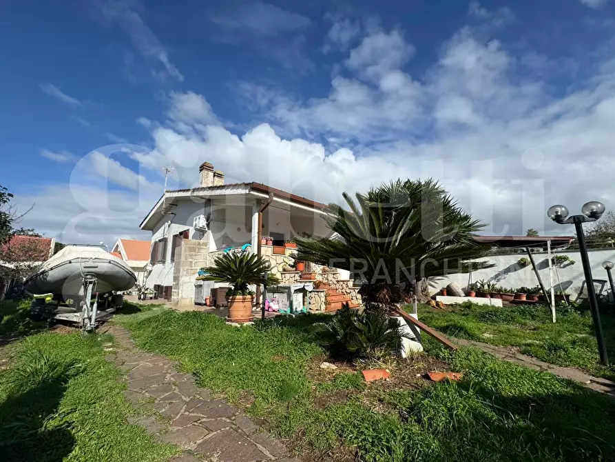 casa indipendente in vendita ad Ardea in zona Colle Romito