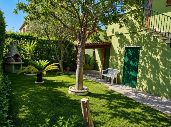 casa indipendente in vendita ad Ardea in zona Nuova Florida