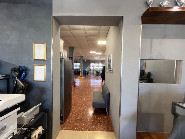 ufficio in vendita ad Ardea