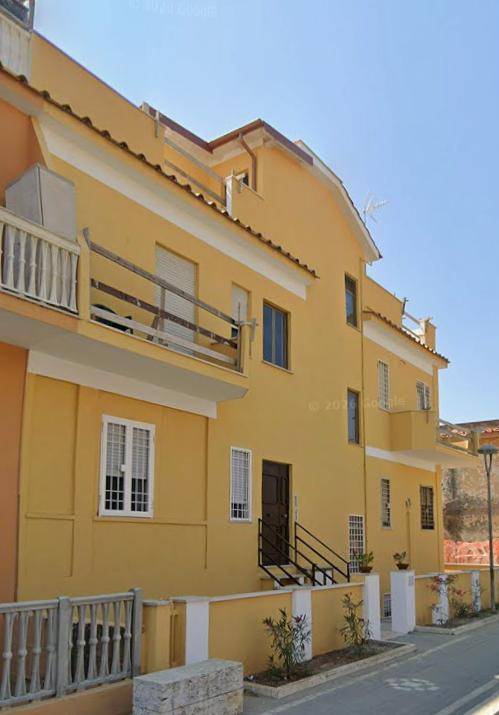 appartamento in vendita ad Ardea in zona Marina di Ardea