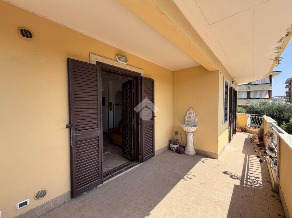 appartamento in vendita ad Ardea in zona Marina di Ardea
