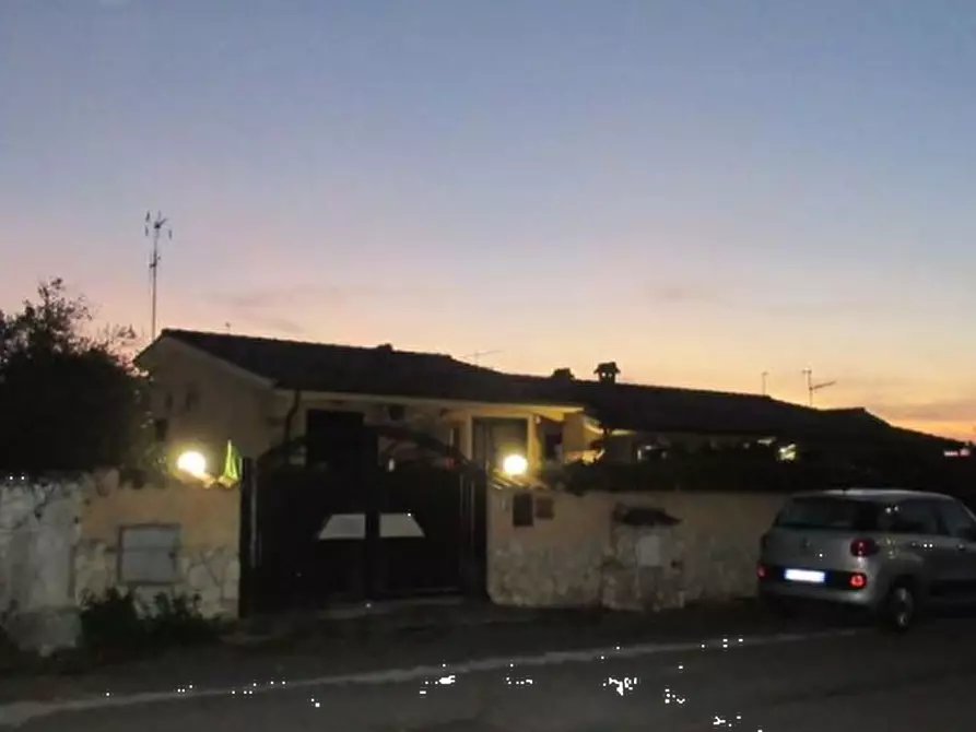 casa indipendente in vendita ad Ardea