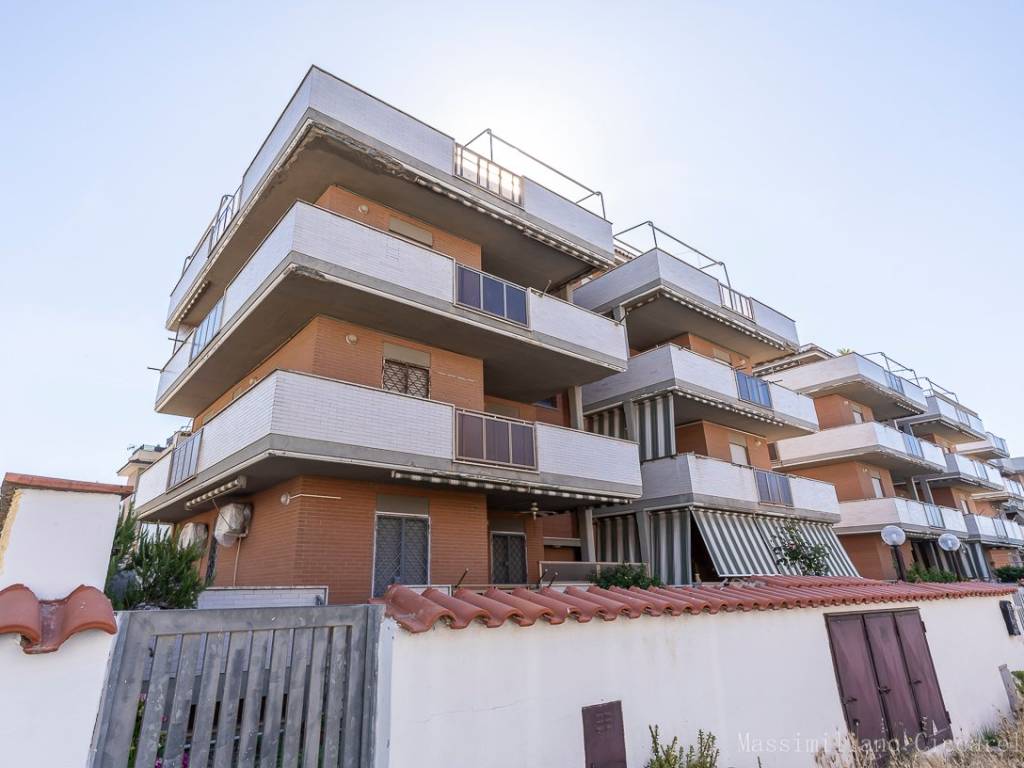 appartamento in vendita ad Ardea