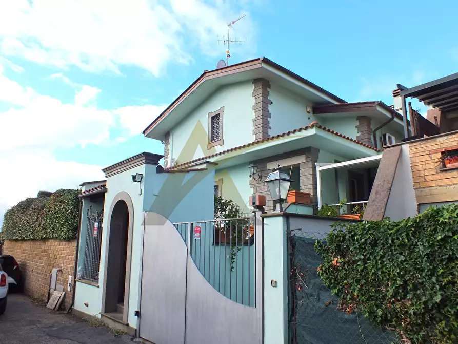 casa indipendente in vendita ad Ardea in zona Mantiglia di Ardea