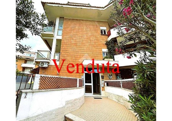 appartamento in vendita ad Ardea in zona Marina di Ardea