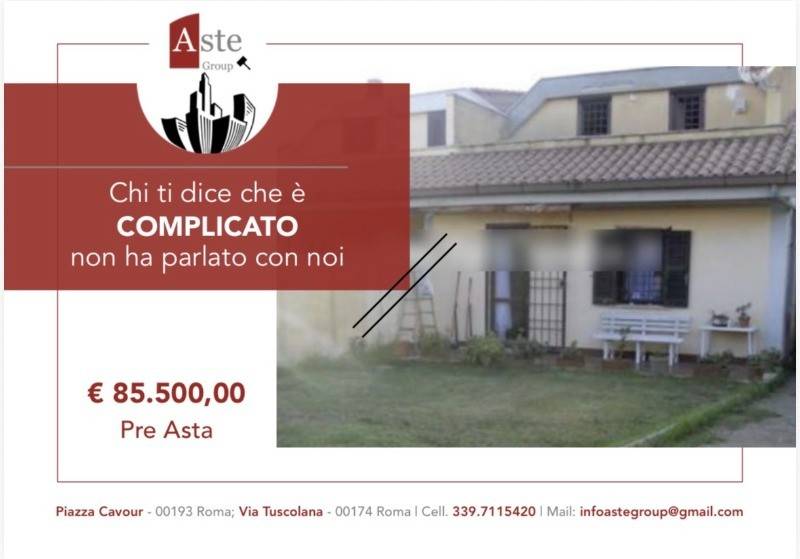 casa indipendente in vendita ad Ardea in zona Lido dei Pini