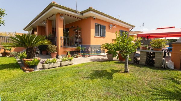 casa indipendente in vendita ad Ardea in zona Nuova California
